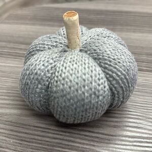 All new polyester knitted soft pumpkin with drift wood stem new in excellent